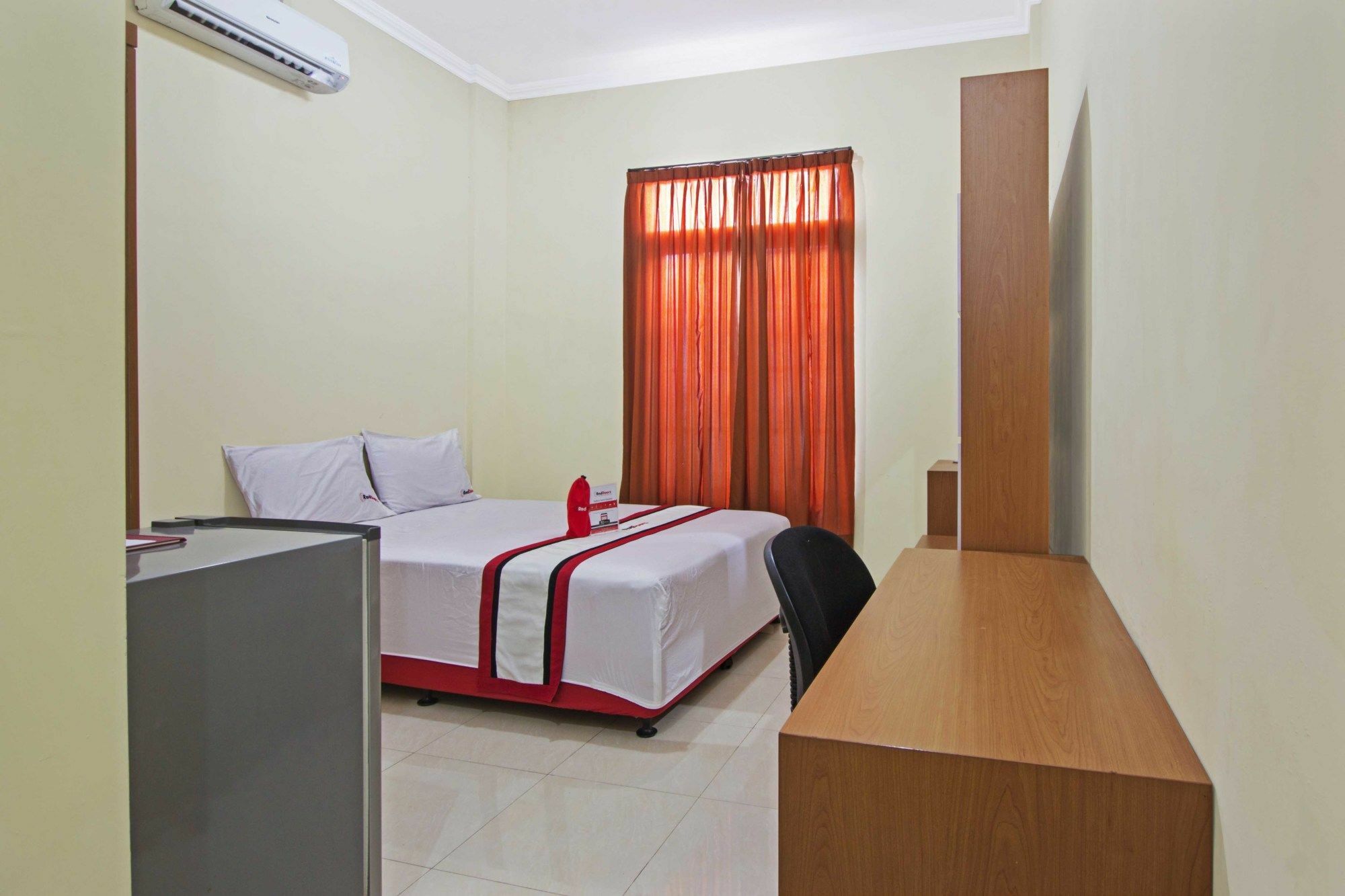 Reddoorz @ Pogung Baru Hotel Kejayan Eksteriør billede